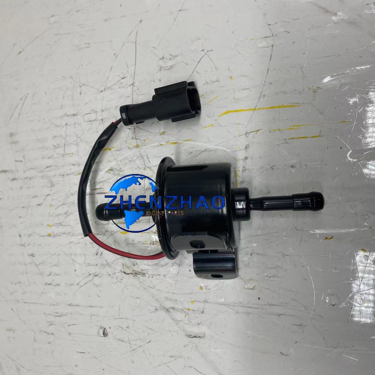 High Quality Diesel Engine Parts 3TNV88 Fuel Pump 3TNV88 Fuel Feed Pump 119225-52102 Fuel Pump For Yanmar