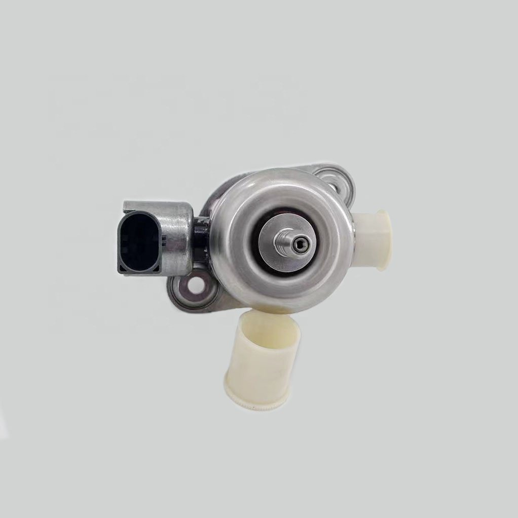 0261520472 High Pressure Fuel Pump for Golf Passat 06H127025K 06H127025G