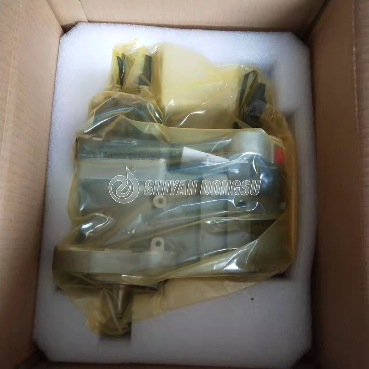 Genuine excavator ISL8.9 ISC8.3 diesel engine fuel injection pump 4954200 4903462 4921431 5594766 5311171 3973228