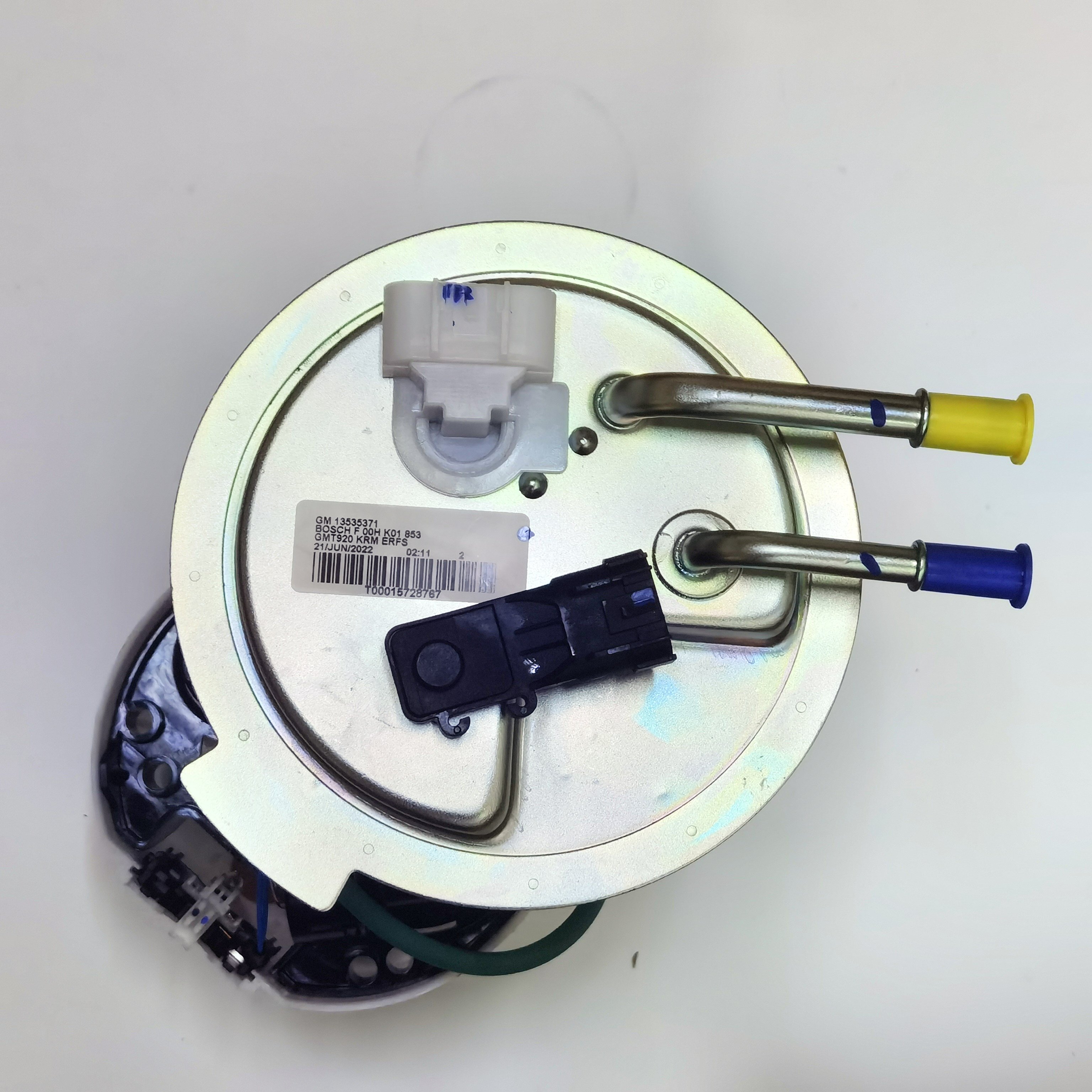 for Cadillac Escalade 2015-2016 Chevrolet Tahoe 2015-2016 GMC Yukon Engine Fuel Pump M100220 13512934 FG2244 M100103 13535371
