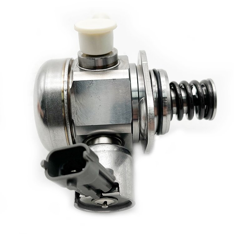 0261520082 Auto Engine Parts High Pressure Fuel Pump GDI Pump 35320-2B100 For Hyundai Accent Veloster 11-17 35320-2B130