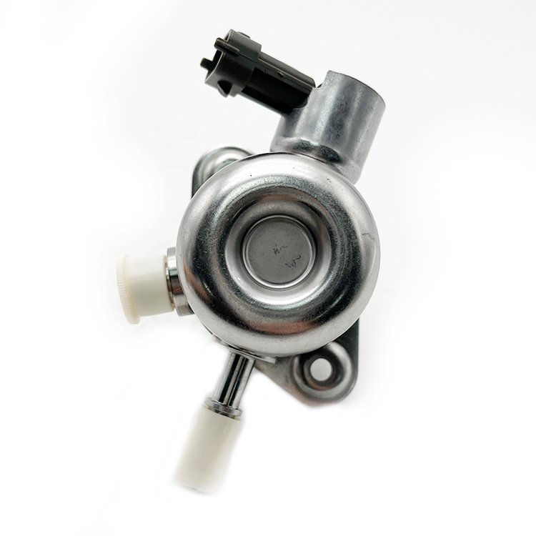 0261520082 Auto Engine Parts High Pressure Fuel Pump GDI Pump 35320-2B100 For Hyundai Accent Veloster 11-17 35320-2B130