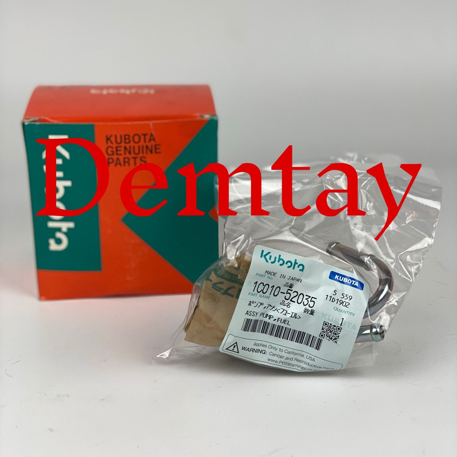 Genuine Kubota Spare Part Kubota V3 Series engine 1C010-52035 Fuel Pump/Standart Kubota Diesel Engine Spare Part