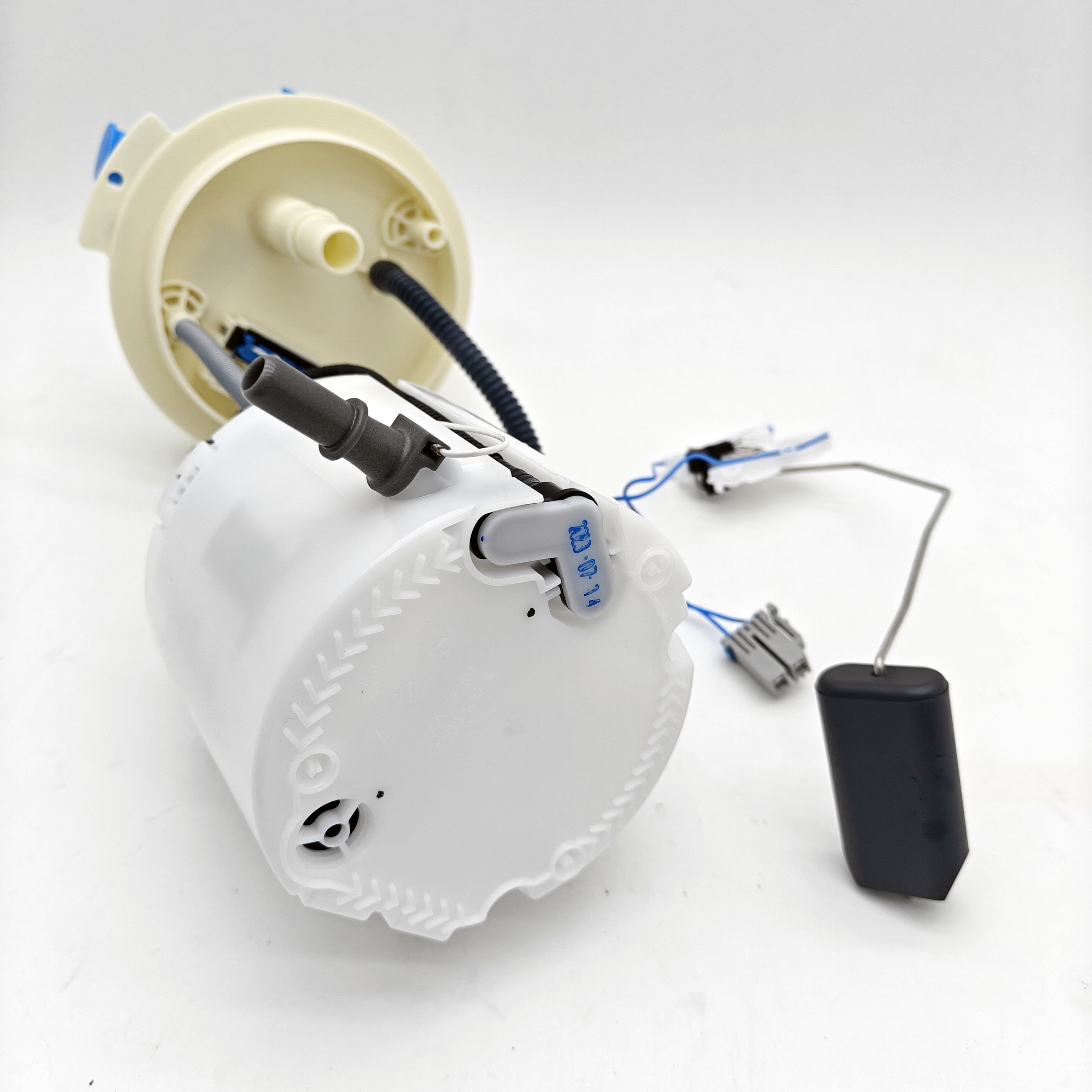 Auto Parts Fuel Pump for Chevrolet Equinox 84781998 13516835 84781999 84781997 84782001 85115505 84401440 84319655