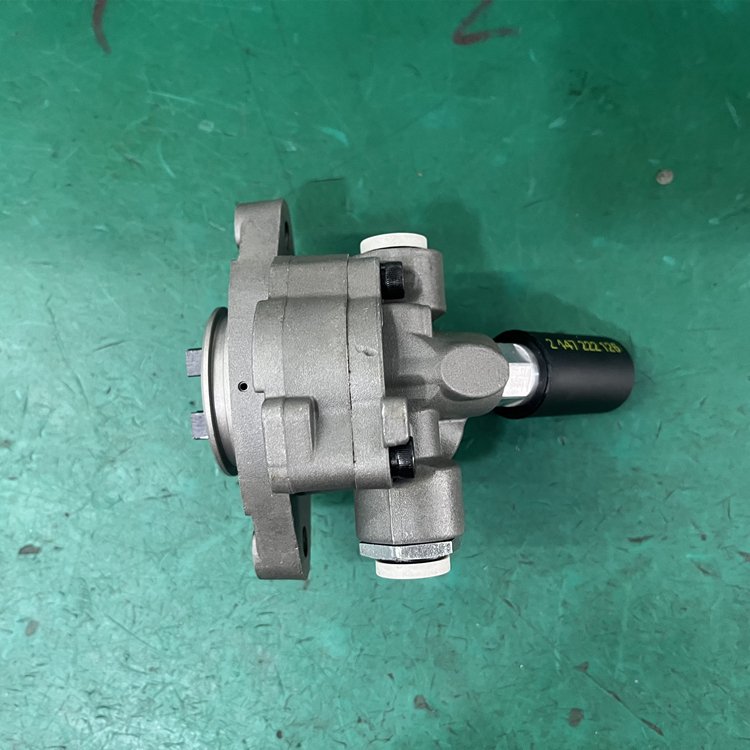 Engine Scania D16 D16M DI16 1536255 1423952 0440020129 Fuel Pump for Scania Truck P G R T