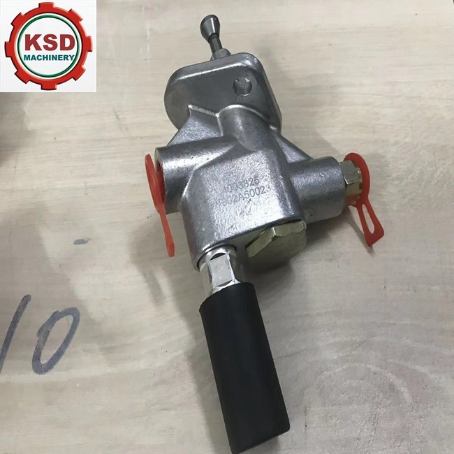 New Product Diesel Engine Supply F002a50023 Manual Fuel Transfer Pump 4093825