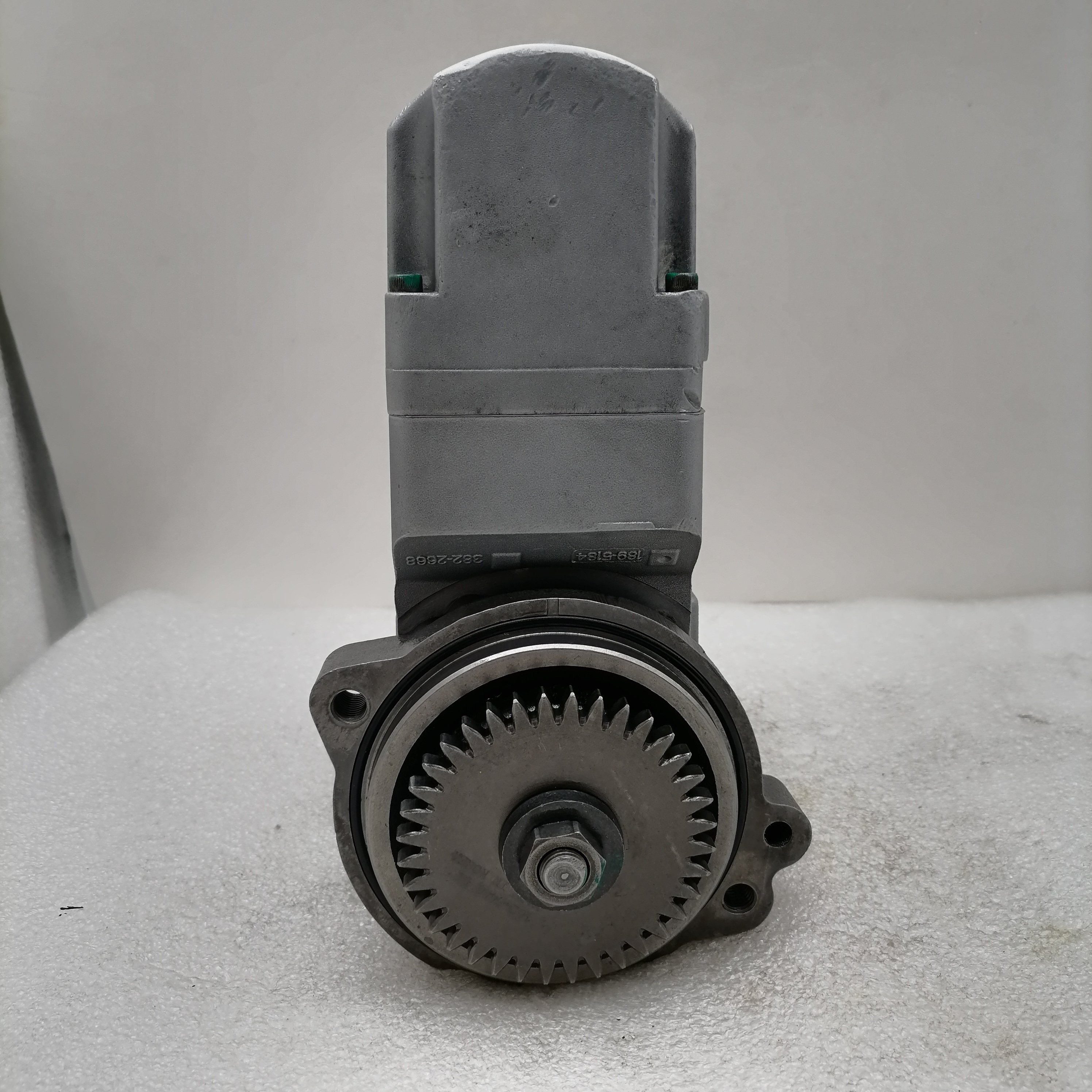 CAT 1/6 324D 325D 329D 336D 336D2 Excavator Fuel Injection Pump C7 Diesel Engine Fuel injection Pump C7 4768766