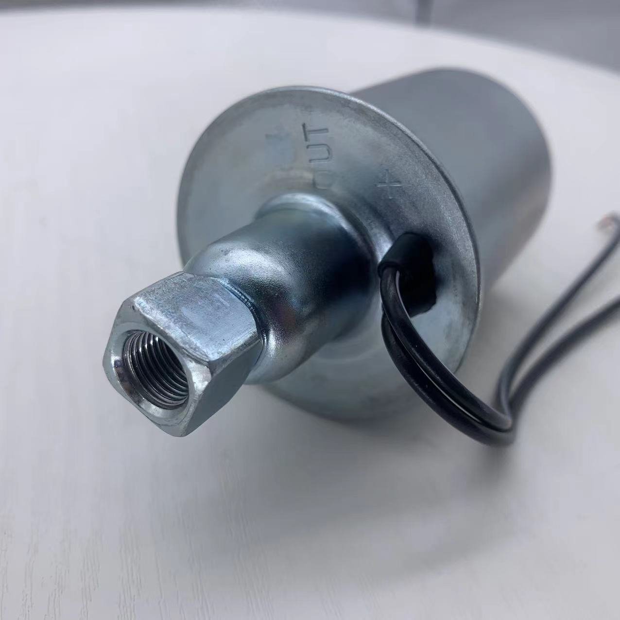 Cheap 12v Electronic Fuel Pump 15100-85501 for Car accessories