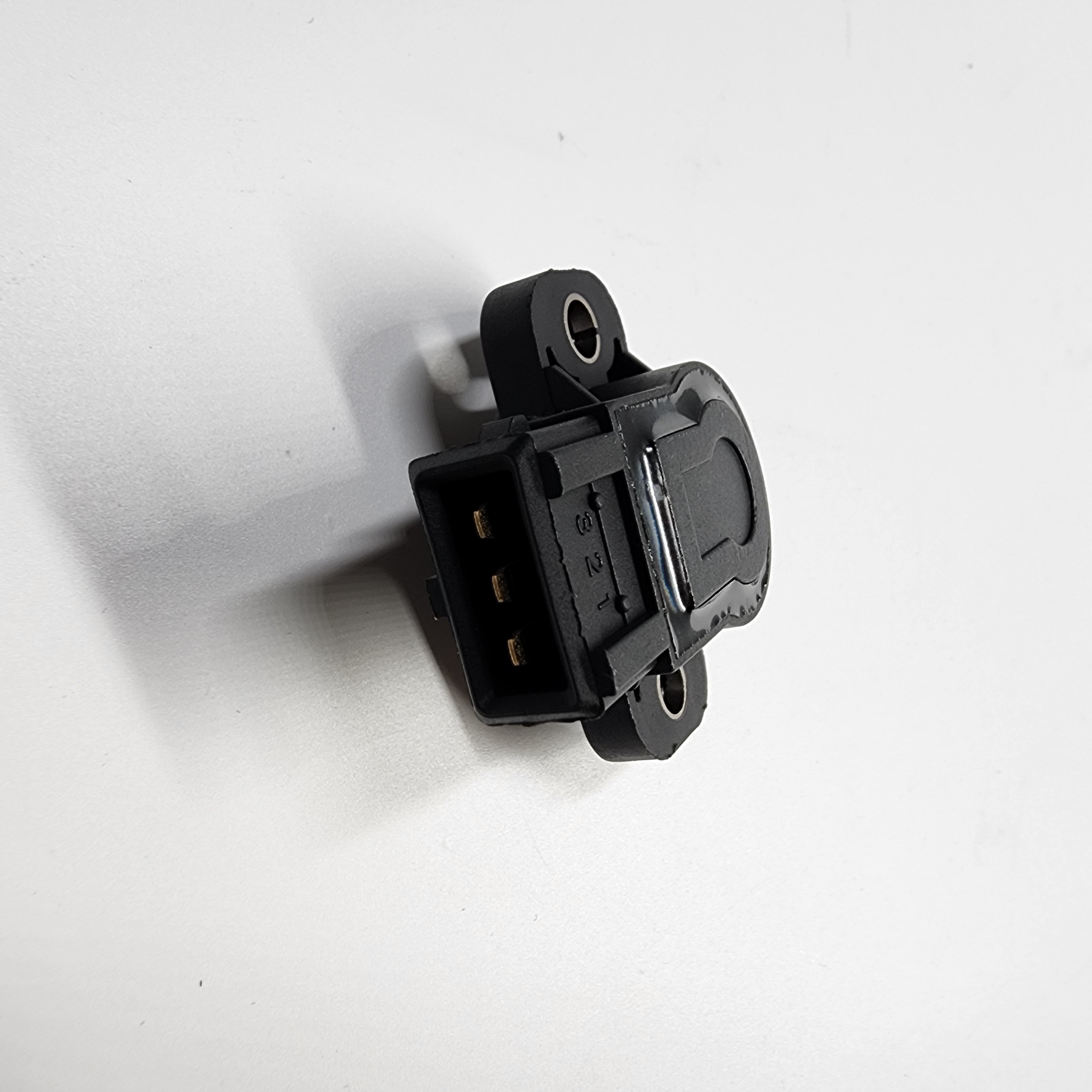 Throttle Position Sensor 988F9B989BB 88F9B989BA YSAZ9B989BB 1053946 1071403 BK3Q-6C887-NB BK3Q6C887NB