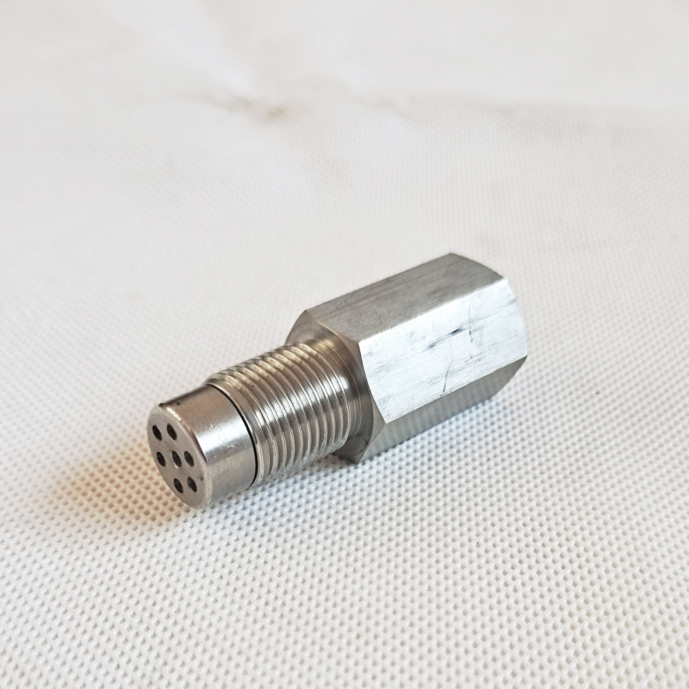 Car Engine Repair Auto Parts OBD Euro5 Quality Mini Catalytic Converter Oxygen Sensor P0420 Checking Light Metallic Catalyst