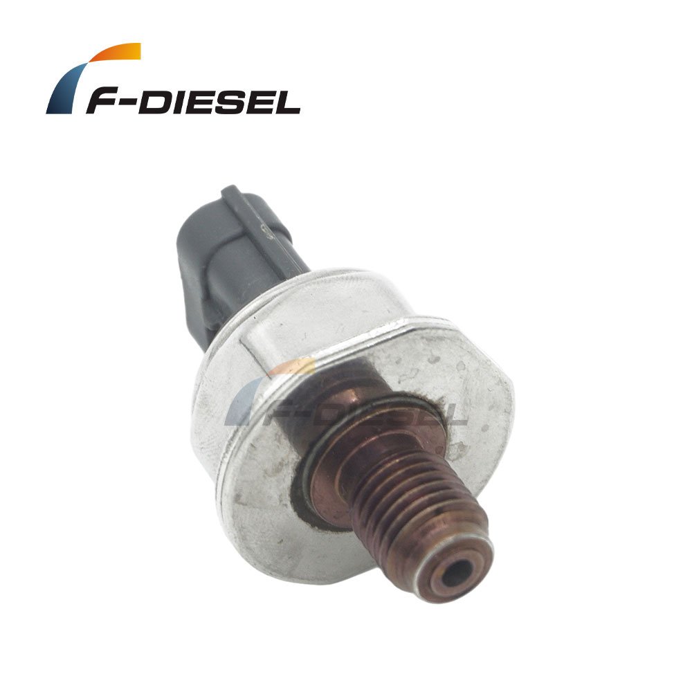 OEM Quality Fuel Common Rail Pressure Sensor For Bosch 0281006365 281002801 281006047 0281002797 MAN IVECO
