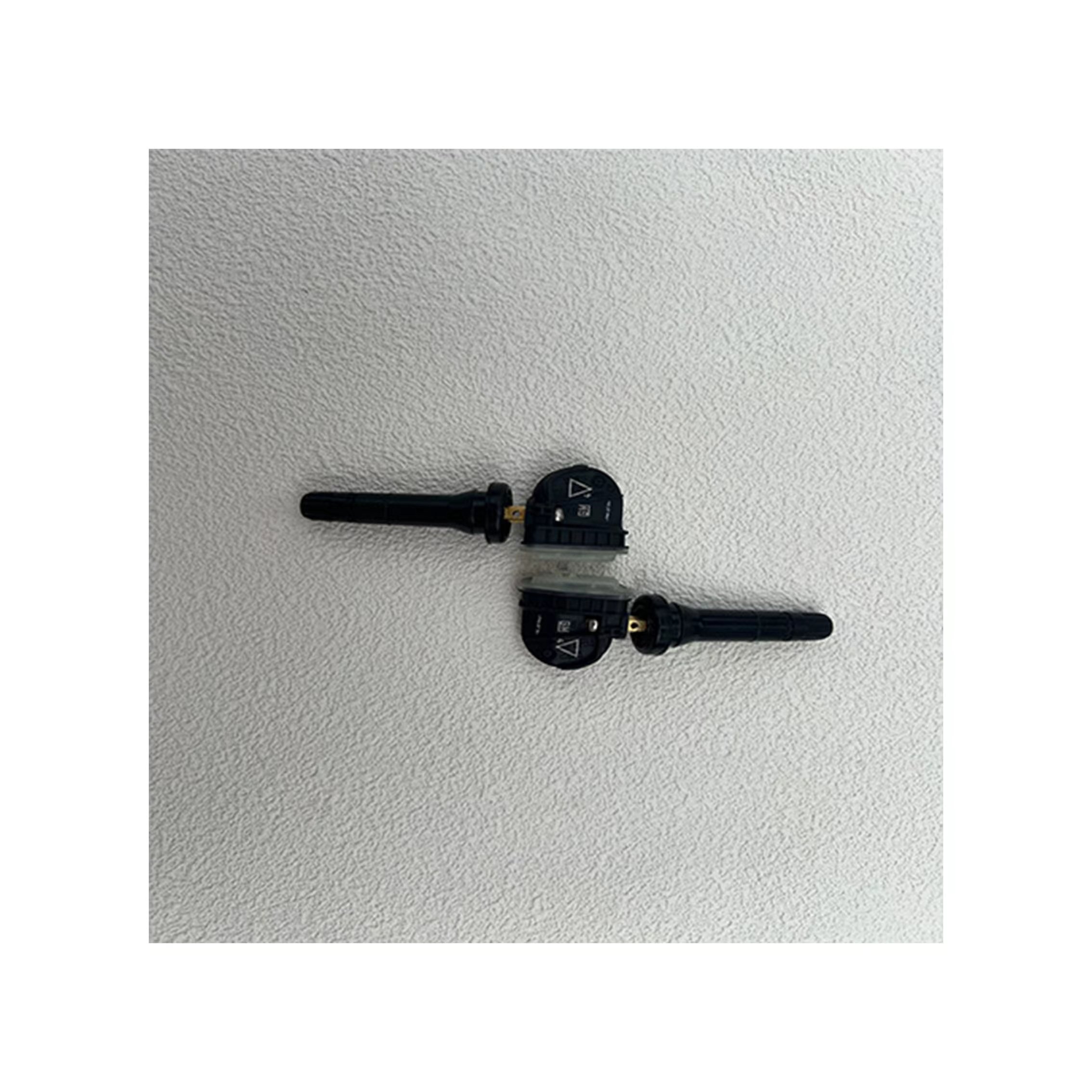Holden Colorado TPMS TYRE PRESSURE SENSOR 2013 - 2017 20922901 13540602