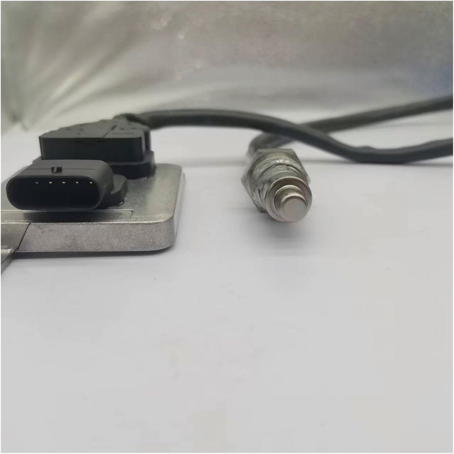 AKkis Nitrogen Oxide Sensor 5WK96682E A0009059703 5WK9 6682E A 000 905 97 03 Compatible for Benz GL GLE GLS ML 300 350 350d W205