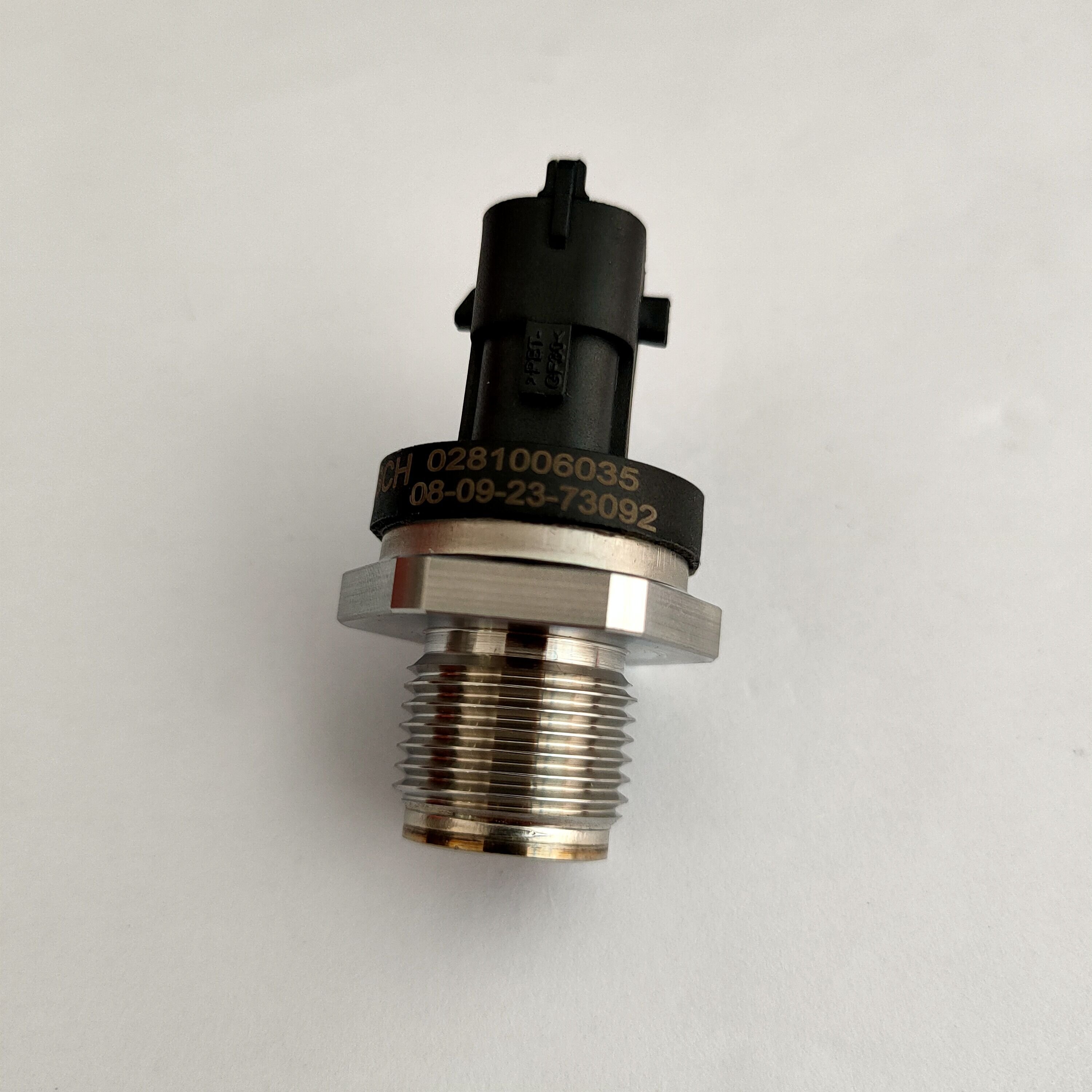 BOSCCH DIESEL FUEL RAIL PUMP PRESSURE SENSOR 0281006035, 0 281 006 035 For KIA HYUNDAI 2.0 2.2 3.0 CRDi
