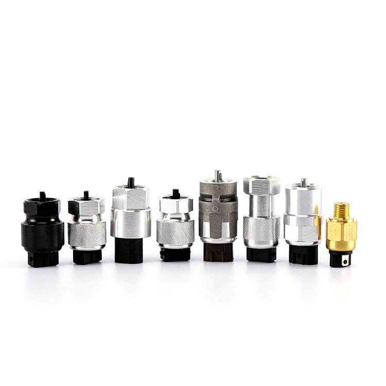 Oil Pressure Sensor for VOLVO 20829689 20428459 8158821 20528336 20803650 20484678 20796740 20886108 7420484678 Truck parts