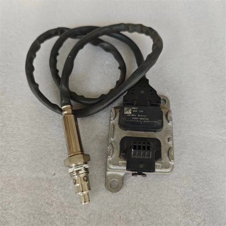 High Quality Truck Auto Spare Parts Nitrogen Oxygen Sensor 2872946 5WK9 6741B Nox Sensor A2C3494700001 5WK96741B For Cu mmins