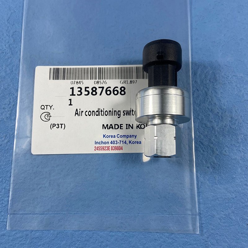 Pressure Sensor For Buick Chevrolet Avalanche 5.3L 2011-2013 Pontiac Vauxhall Opel GMC 13587668