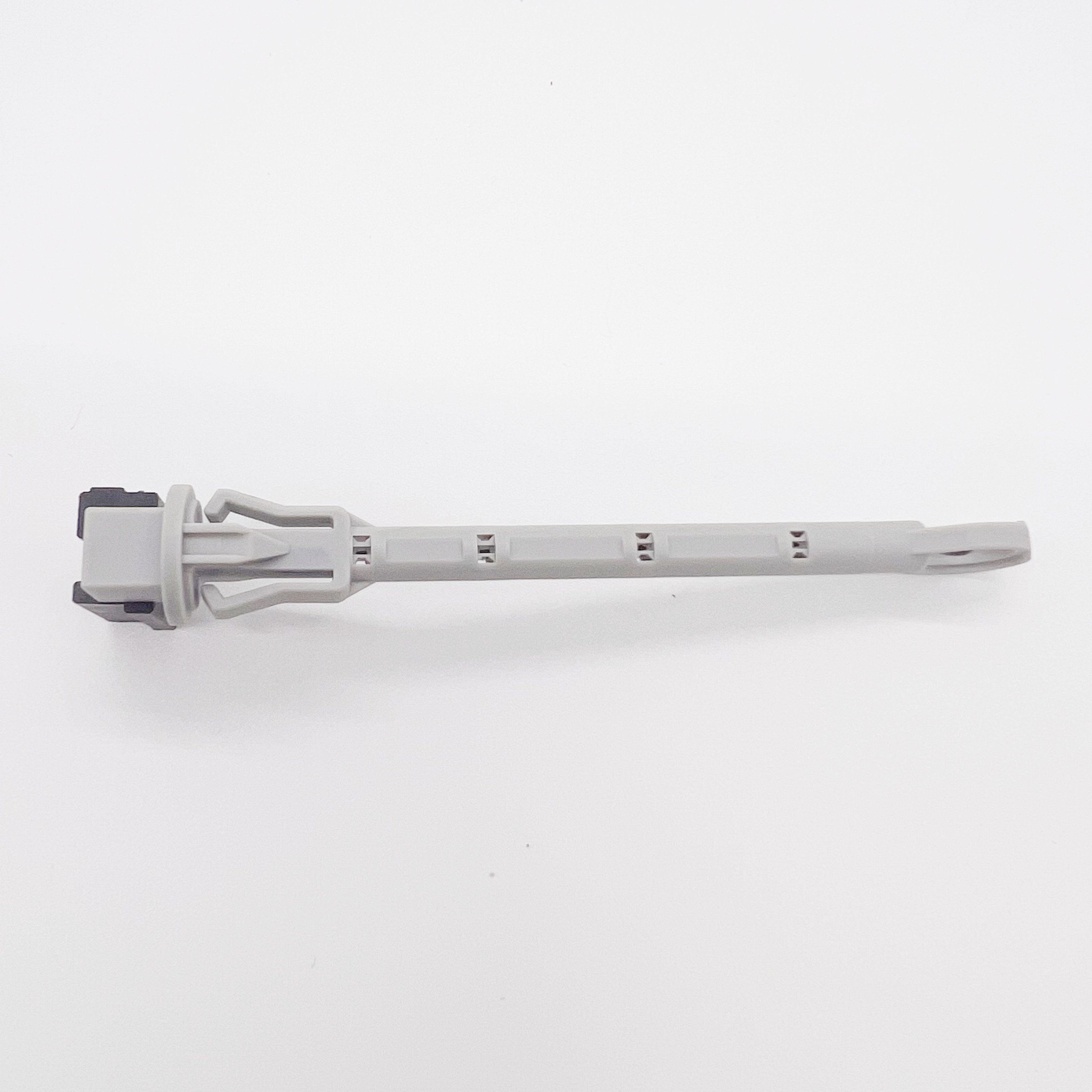 Auto Sensor Intake Air Temperature Sensor For Mercedes-Benz OE A0018303072