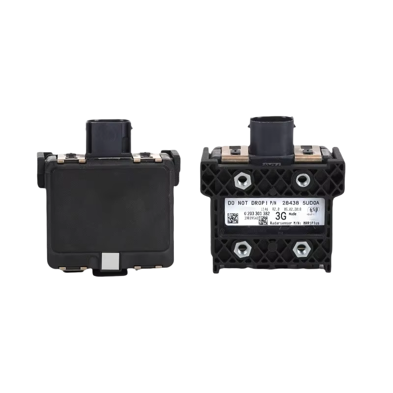 OEM 28438-5UD0A 0203301382 Car ACC Cruise Control Distance Radar Sensor for Nissan Sentra 2018 2019 2020 3G