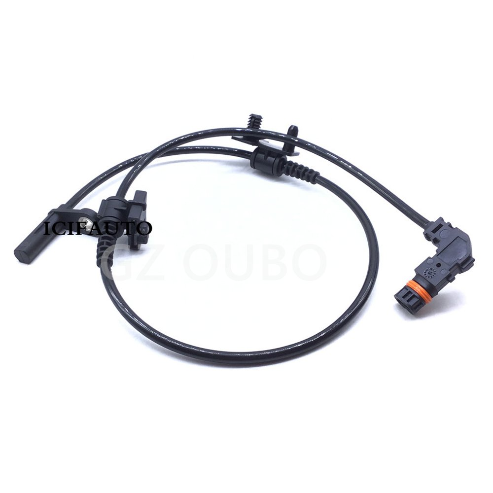 Front L/R ABS Wheel Speed Sensor 4779244AD 4779244AB For 2005-2010 Chrysler 300C Dodge CHALLENGER CHARGER MAGNUM R/T SXT SESRT8