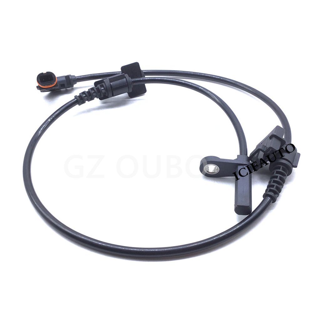 Front L/R ABS Wheel Speed Sensor 4779244AD 4779244AB For 2005-2010 Chrysler 300C Dodge CHALLENGER CHARGER MAGNUM R/T SXT SESRT8