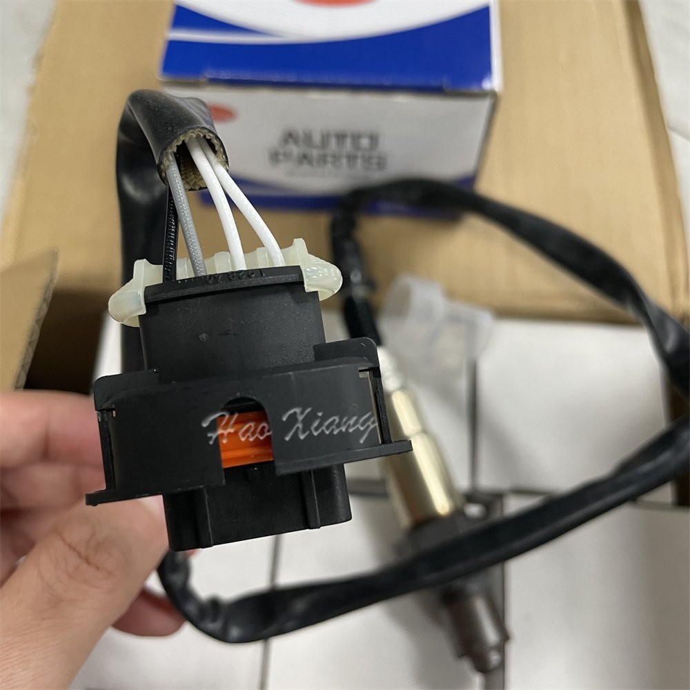 Haoxiang 0258010319 55562205 Auto Sensor O2 Oxygen Lambda Sensor For Cadillac SRX 2009 2.8 2.8 AWD