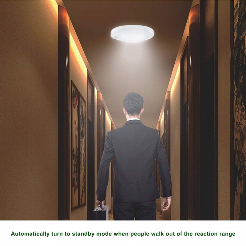 ETL Rated PIR Motion Sensor LED Ceiling Light 10W Medium Base Dusk to Dawn LED Ceiling Light Auto On Off Night Light for Walkway