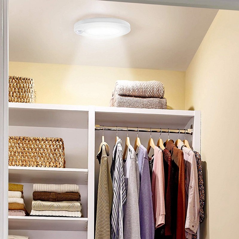 ETL Rated PIR Motion Sensor LED Ceiling Light 10W Medium Base Dusk to Dawn LED Ceiling Light Auto On Off Night Light for Walkway