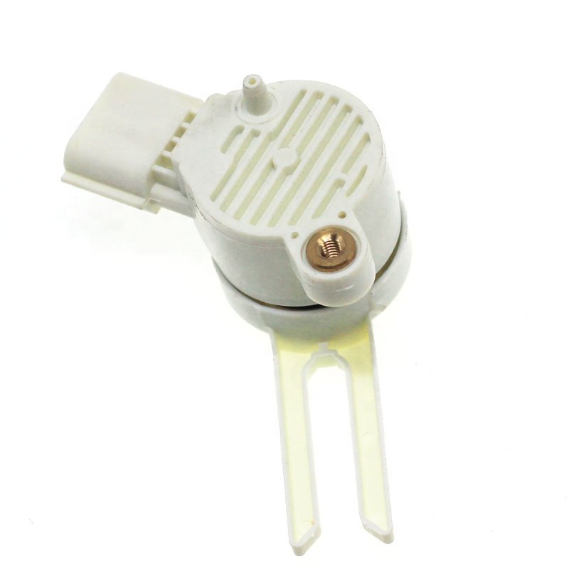 Brake Light Pedal Travel Sensor for CHEVROLET CAPTIVA OPEL ASTRA VAUXHALL 13583976 13597428 15192340 20938062 25891659 1239111