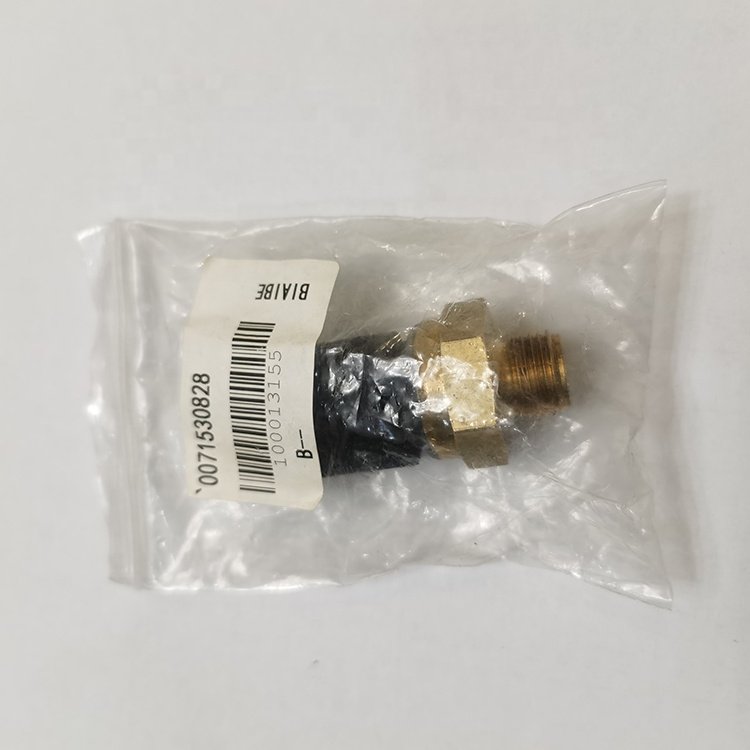 Factory Truck Auto Sensors Replacement Engine Truck Part Oil Pressure Sensor Applicable for Mercedes-Benz A0071530828 0071530828