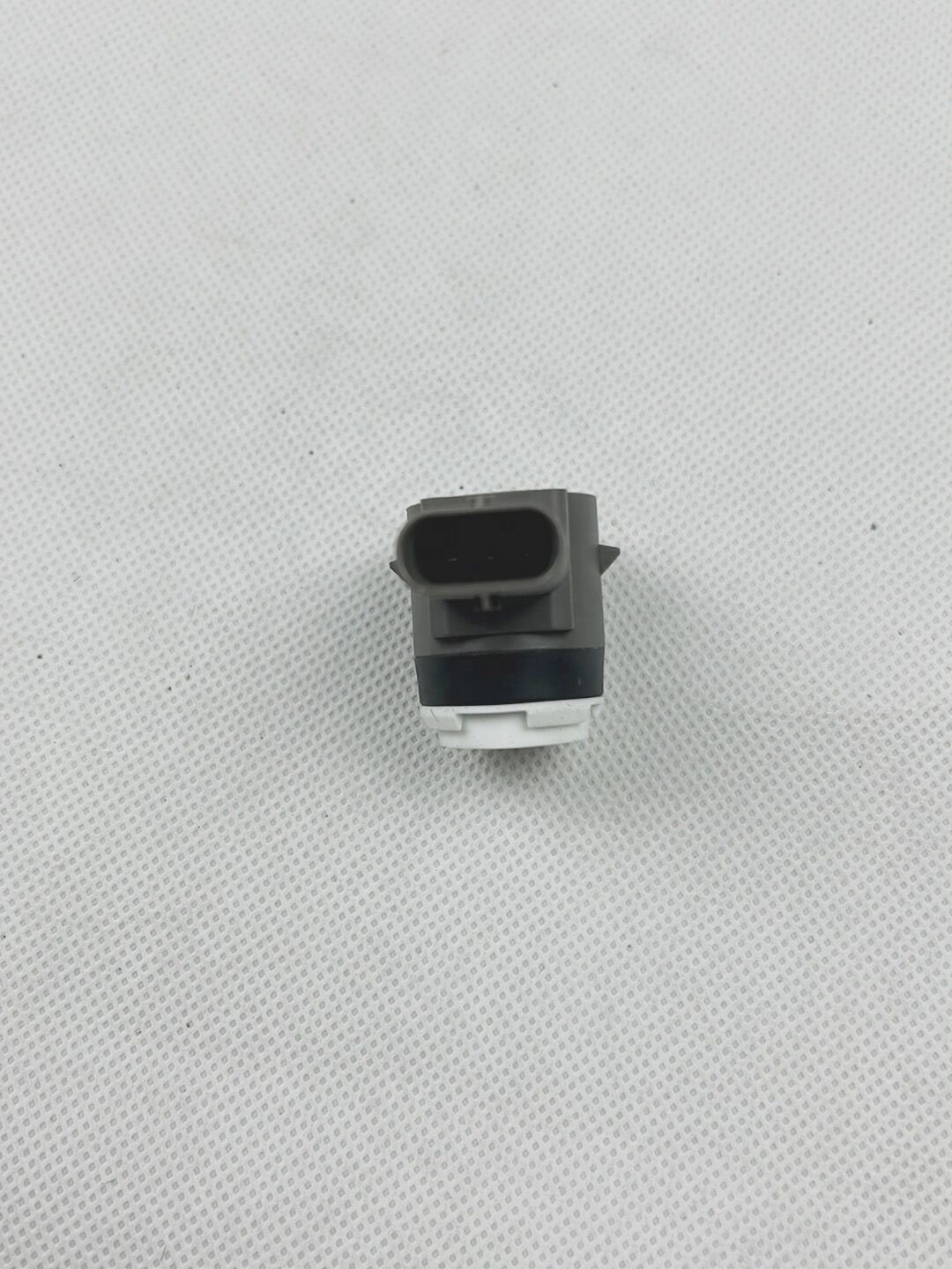 2525001-00-D or 2525002-00-D Radar Sensor Outside or Middle Side For Tesla Model Y