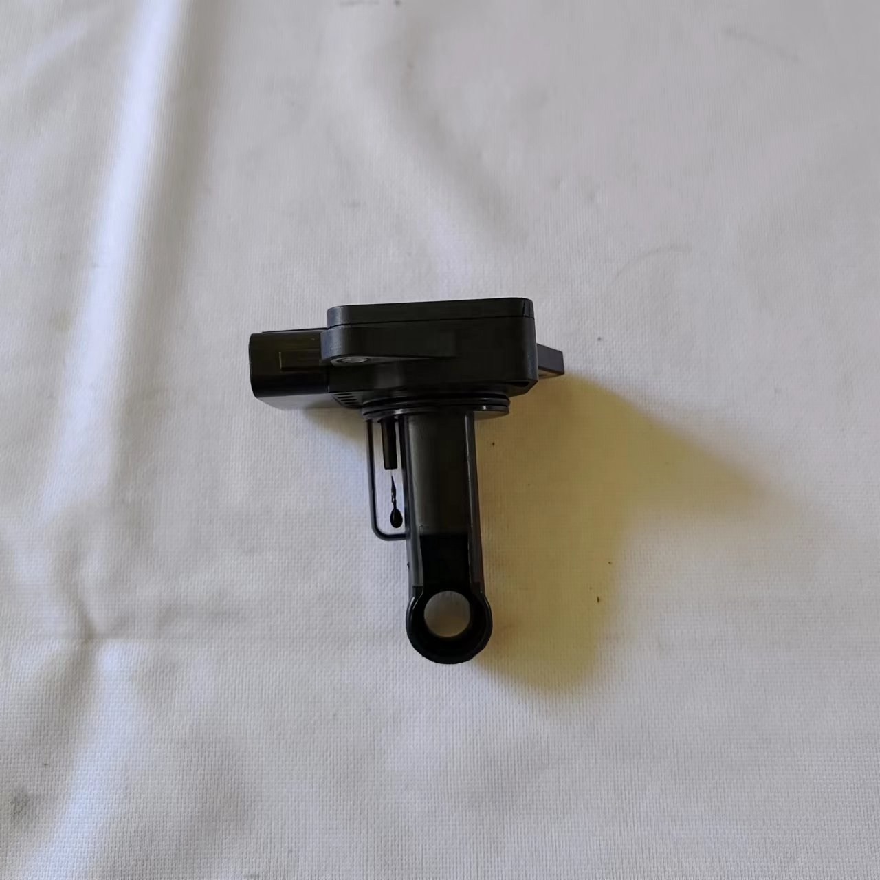 mass air flow sensor for 1nz 1sz 2nz 1mz 3mz 1az 2az 2tr 1tr 1gr 2gr 3gr engine 22204-22010 2220422010