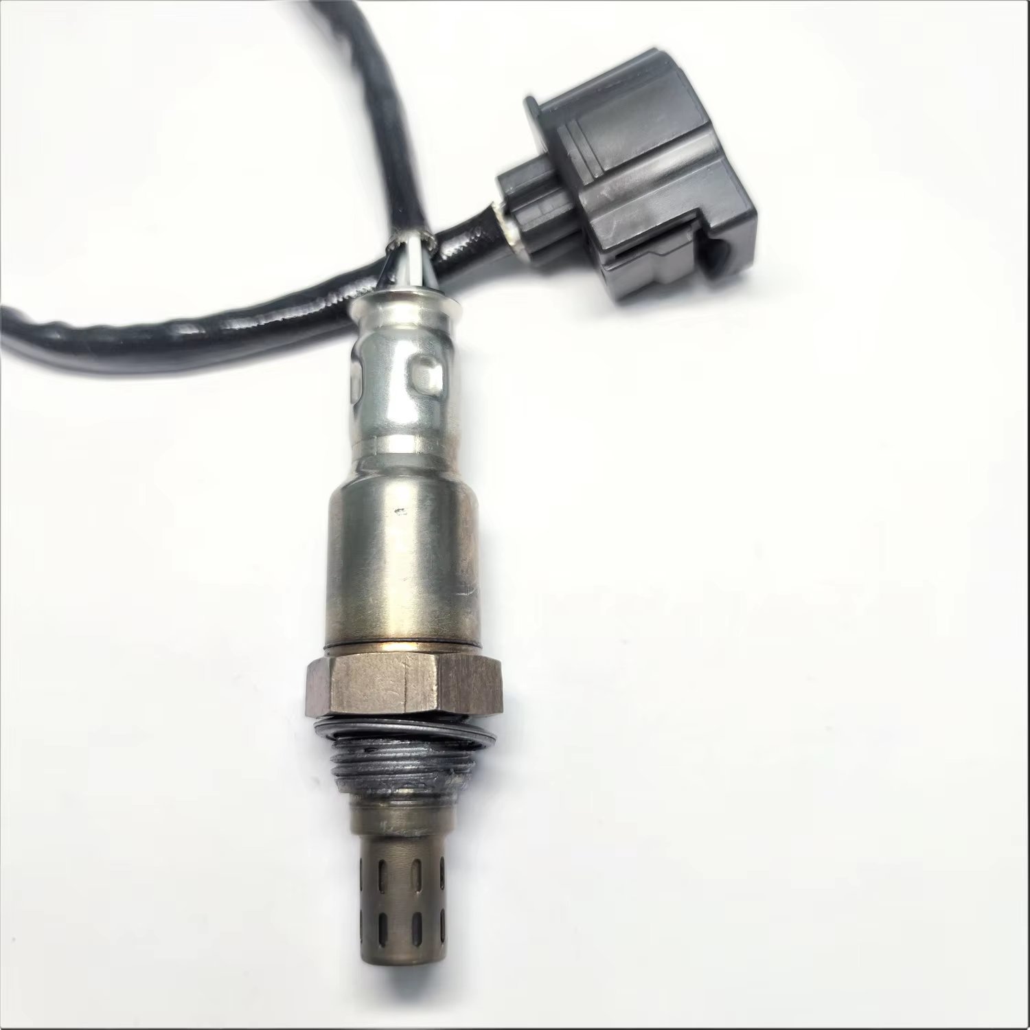 Hot Selling Auto Spare parts 0005421600 0005421000 0005422004 Oxygen o2 Sensor for Mercedes-Benz