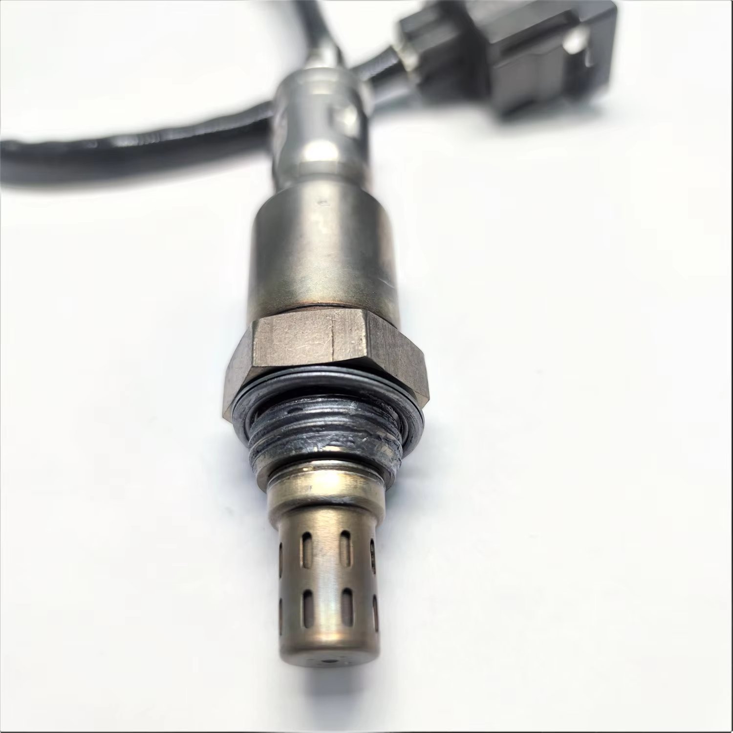 Hot Selling Auto Spare parts 0005421600 0005421000 0005422004 Oxygen o2 Sensor for Mercedes-Benz