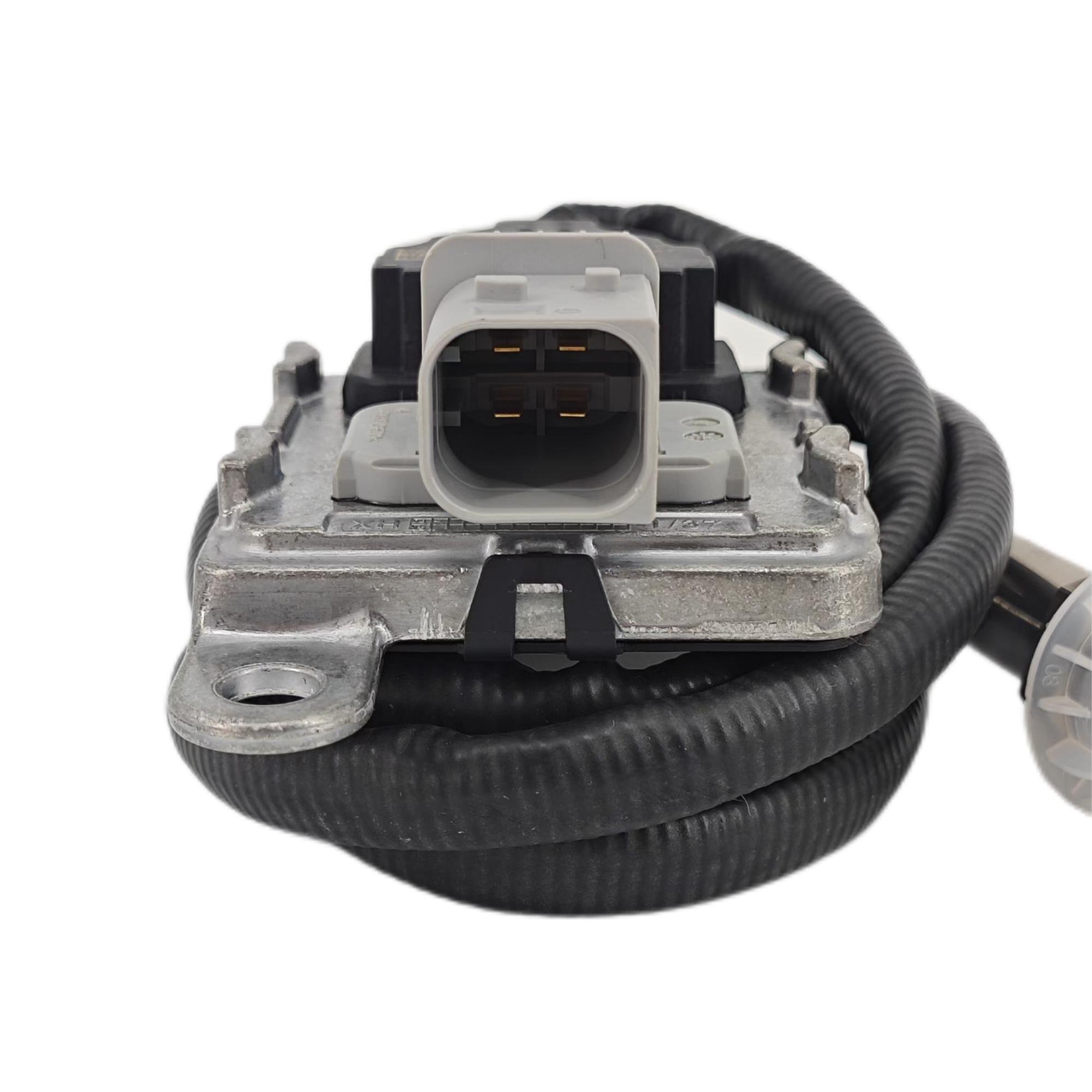 The High Quality Auto Electrical System Automotive Spare Parts NOX Nitrogen Oxygen Sensors 5698480