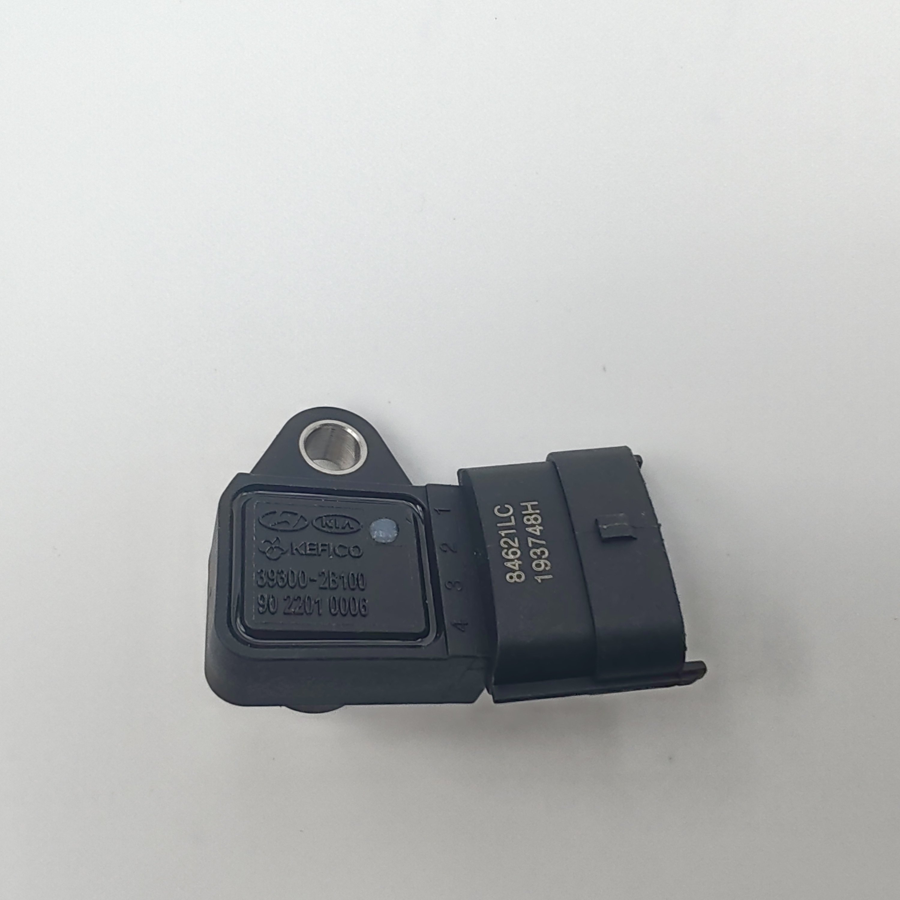 MAP SENSOR ASSY ENGINE PARTS 39300-2B100 For HYUNDAi AVANTE Elantra 2008 - 2016