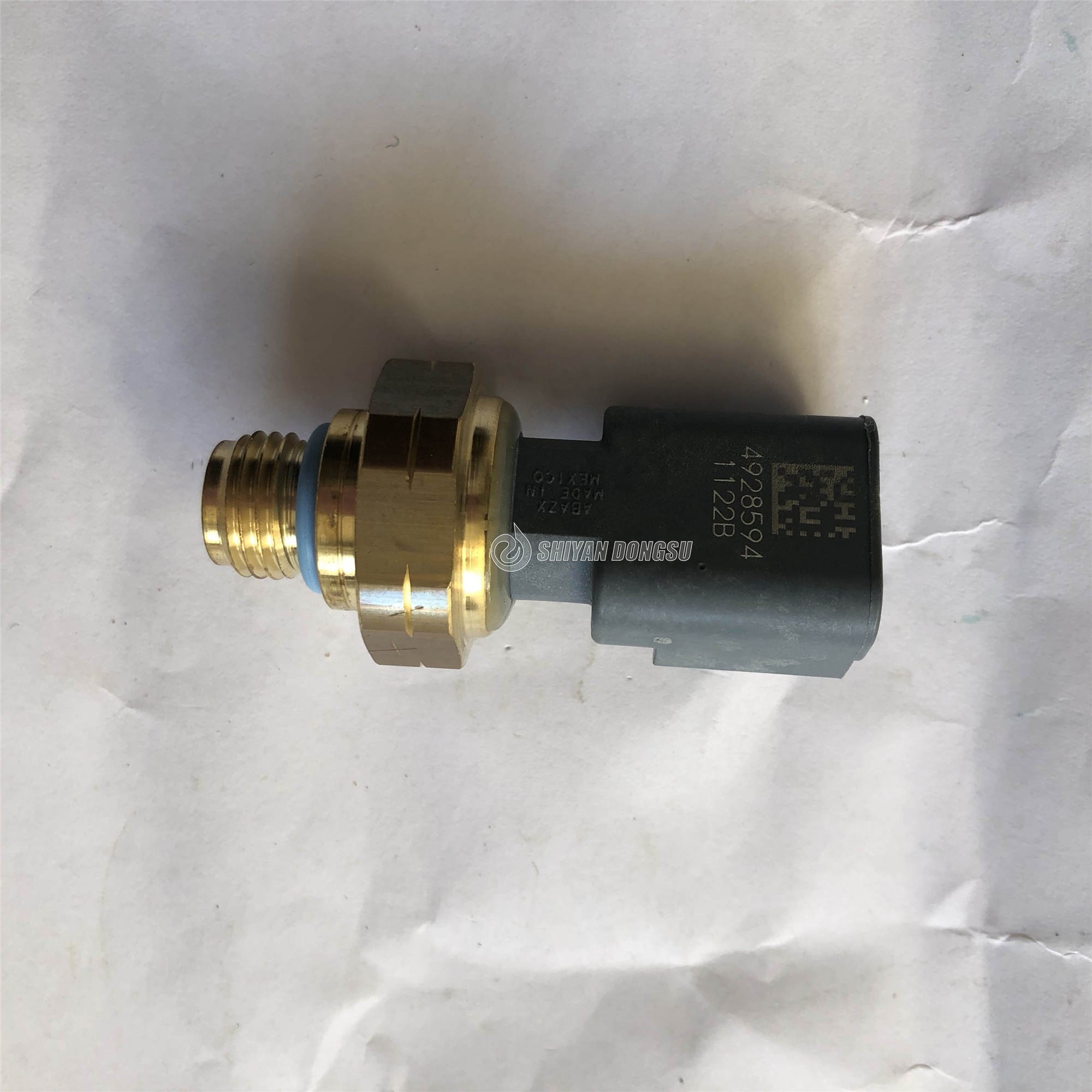 Original X15 ISX15 QSX15 diesel engine Intake manifold pressure sensor 4087989 4903479 4921746 4928594