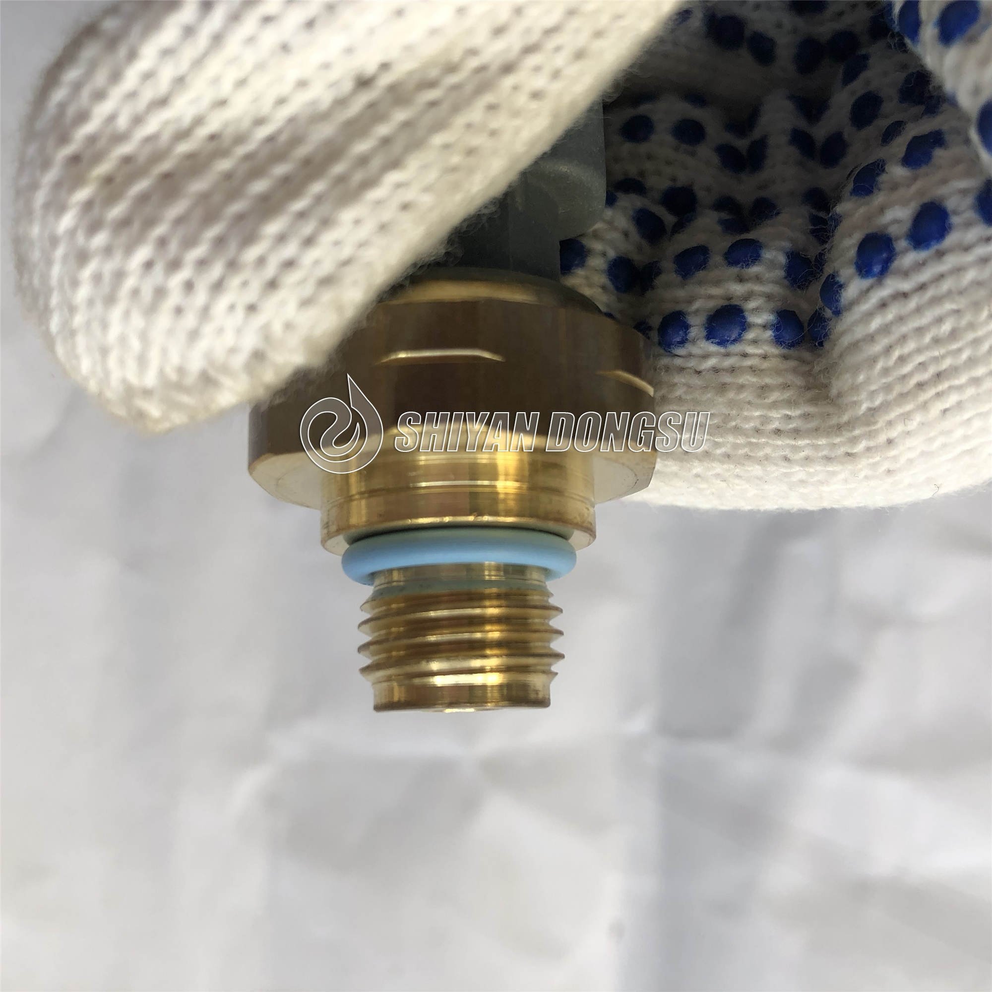 Original X15 ISX15 QSX15 diesel engine Intake manifold pressure sensor 4087989 4903479 4921746 4928594