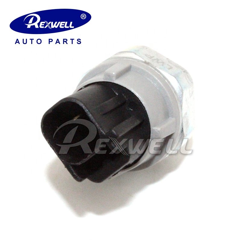 Auto engine oil pressure sensor for Mitsubishi Outlander CW6W 6B31 MN137360