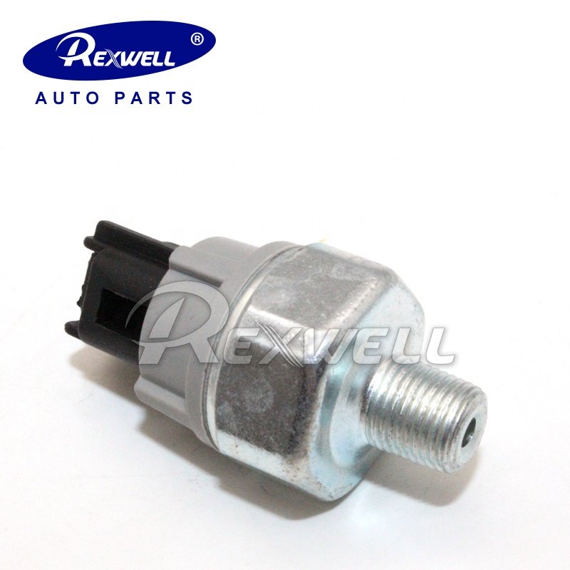 Auto engine oil pressure sensor for Mitsubishi Outlander CW6W 6B31 MN137360
