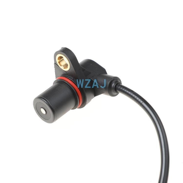 Auto Parts Crankshaft Position Sensor 06A906433C For VW Beetle Golf 2.0