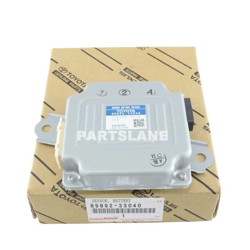 Suitable for Toyota Camry e300 battery voltage sensor battery module 89892-33040