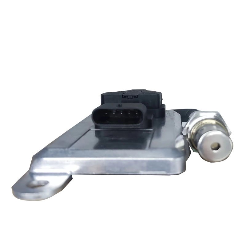 Top Quality Auto Nitrogen Oxygen Nox Sensor 5WK9 6783B 51.15408-0018 for MAN
