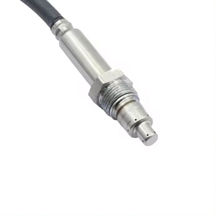 AUTO Truck universal 5WK97400 NOX sensor 24V Nitrogen oxygen sensor AUTO Parts for SCANIA