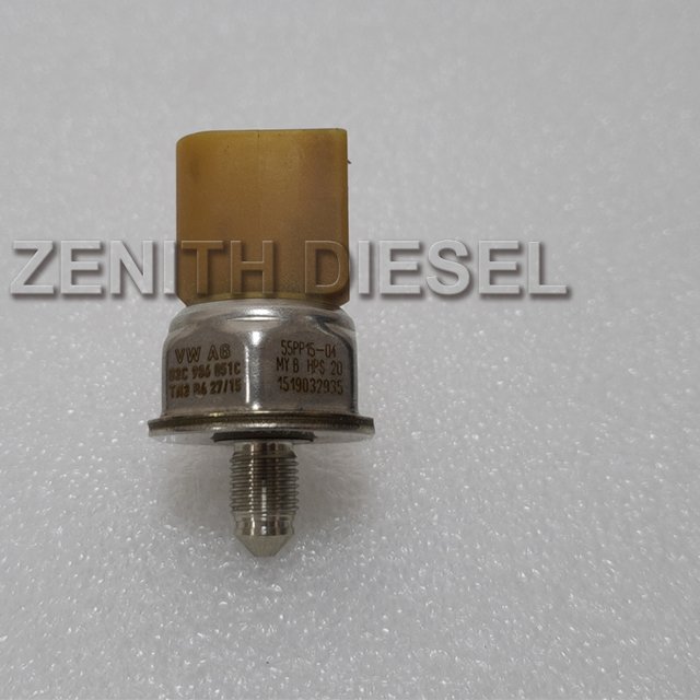 High quality 55PP1504Common Rail Fuel High Pressure Sensor 55PP15-04 For Audi 3.0 A4 A5 A6 A7 A8 AQ5 AQ7