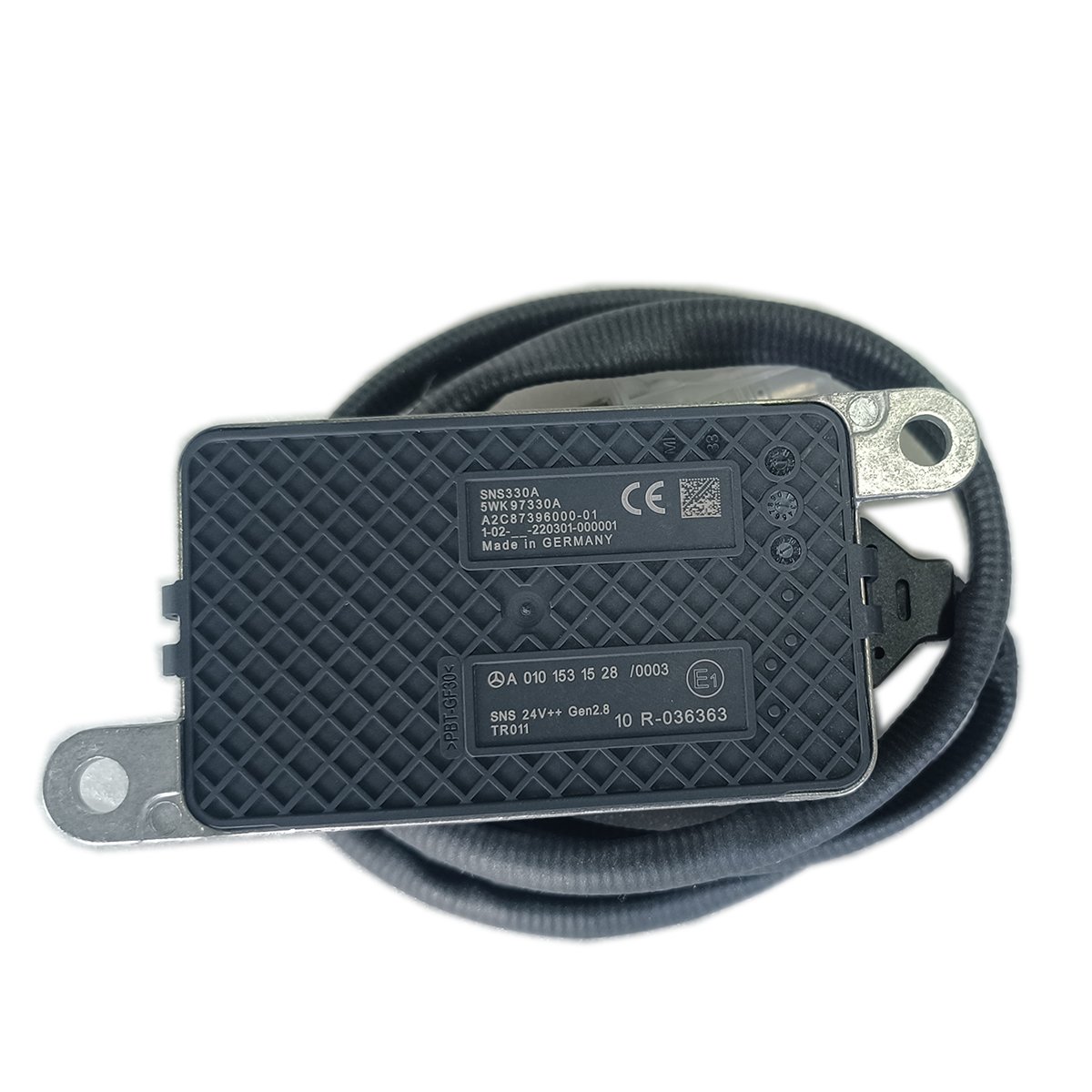 Auto Car Spare Parts Nitrogen Oxygen Sensor 24v A0101531528/0003 Automotive Exhaust Gas Treatment System