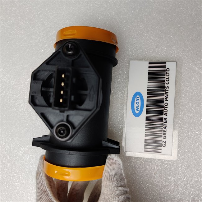 WLGRT Car Parts OEM 28164-22060 Mass Air Flow Meter Sensor For Hyundai ACCENT