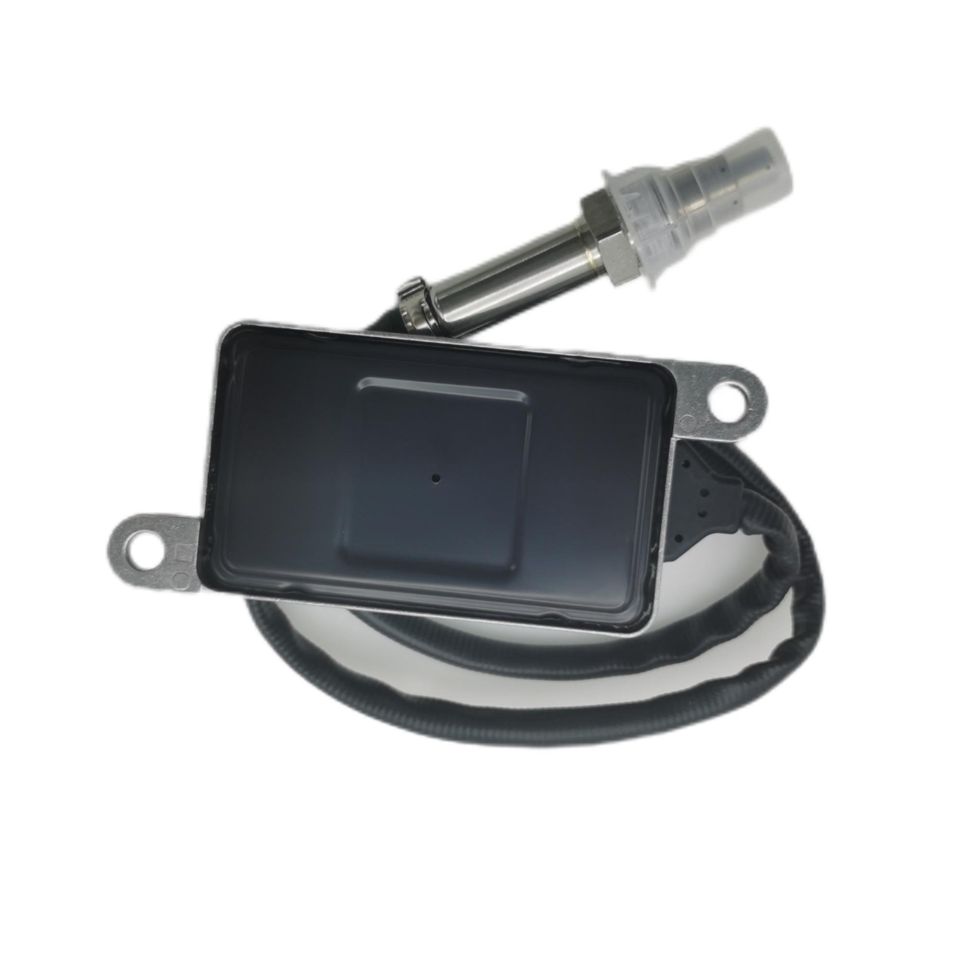 Reliable Auto Electrical System Automotive Spare Parts NOX Nitrogen Oxygen Sensors 5801777219 5WK96720A