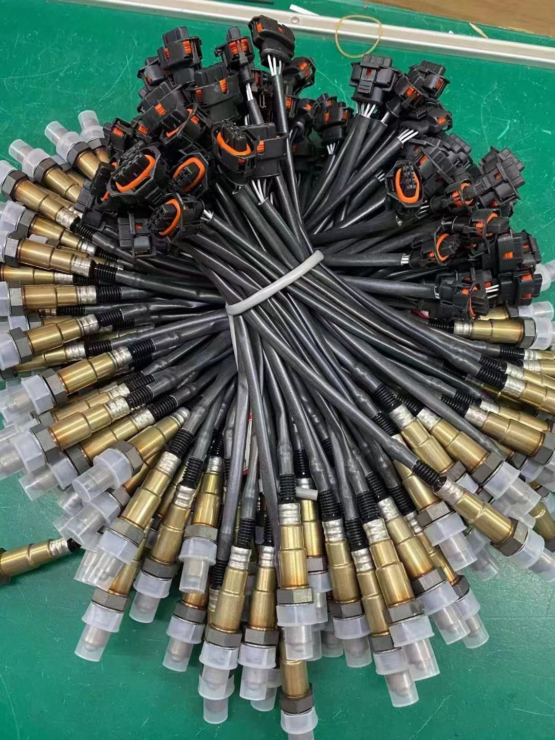 A0025400617 0258006475 422526 0025400617 automobile oxygen sensor zirconia oxygen sensor oxygen sensor w204