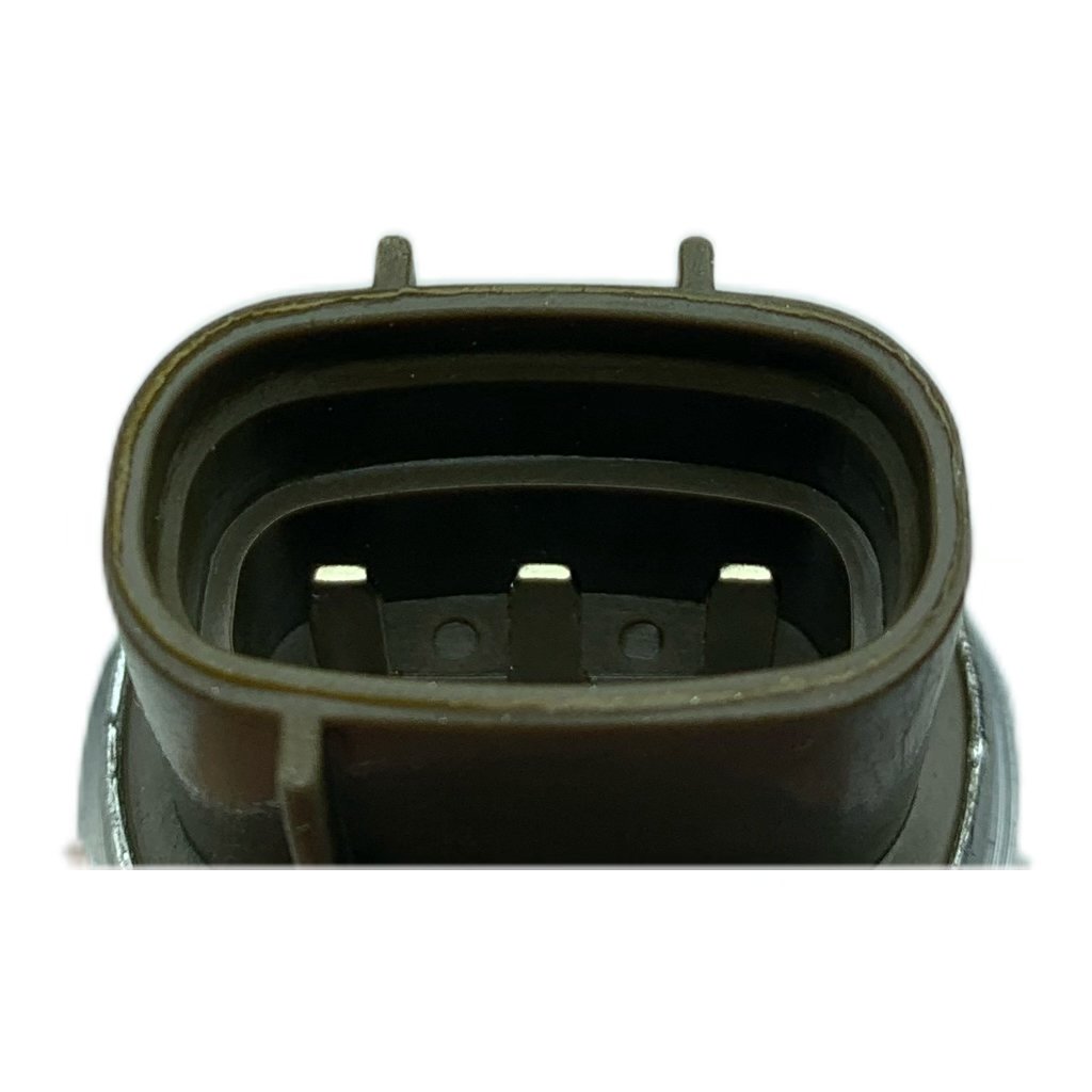 Factory wholesale Auto Engine Parts Transmission Speed Sensor 8-97256525-0 8-97328058-1 For ISUZU 600P